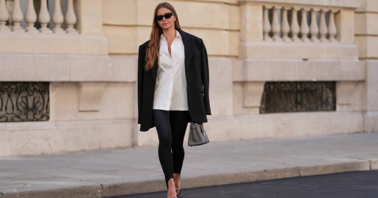 15 Flattering Rich-Mom Longline Tops That Offer Perfect Coverage